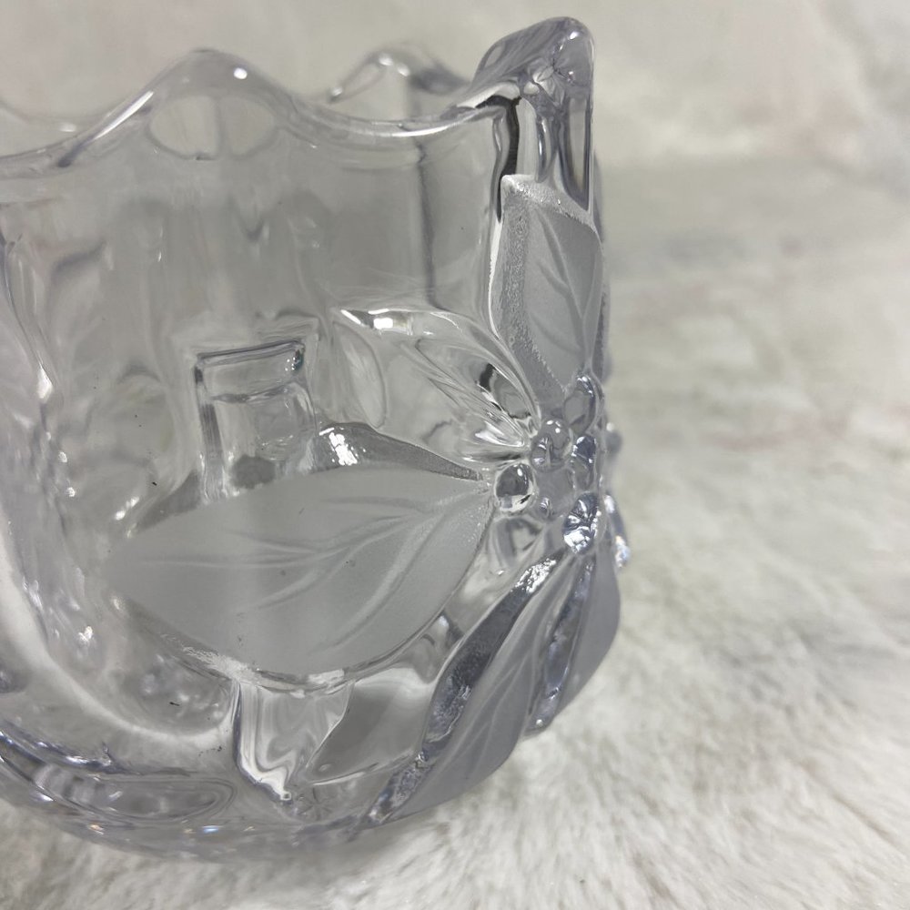 Mikasa Festive Poinsettia Votive Candleholder Crystal Cut Glass - Picture 2 of 9